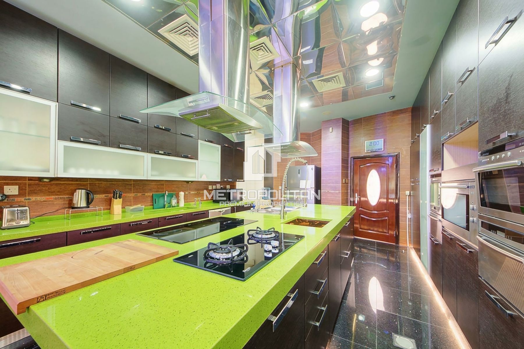 Grand Mansion | Massive Plot | Furnished
