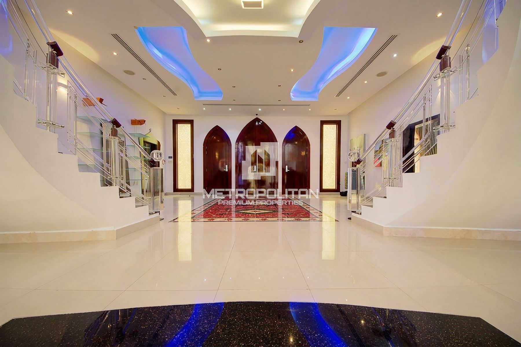 Grand Mansion | Massive Plot | Furnished