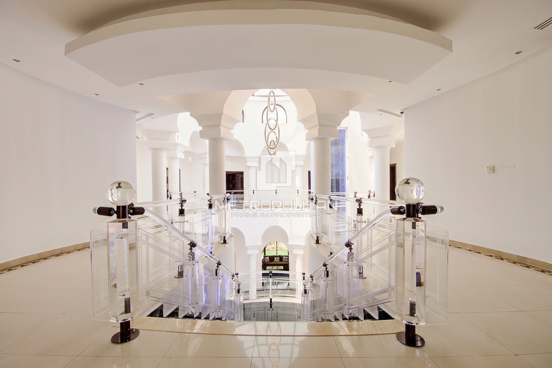 Grand Mansion | Massive Plot | Furnished