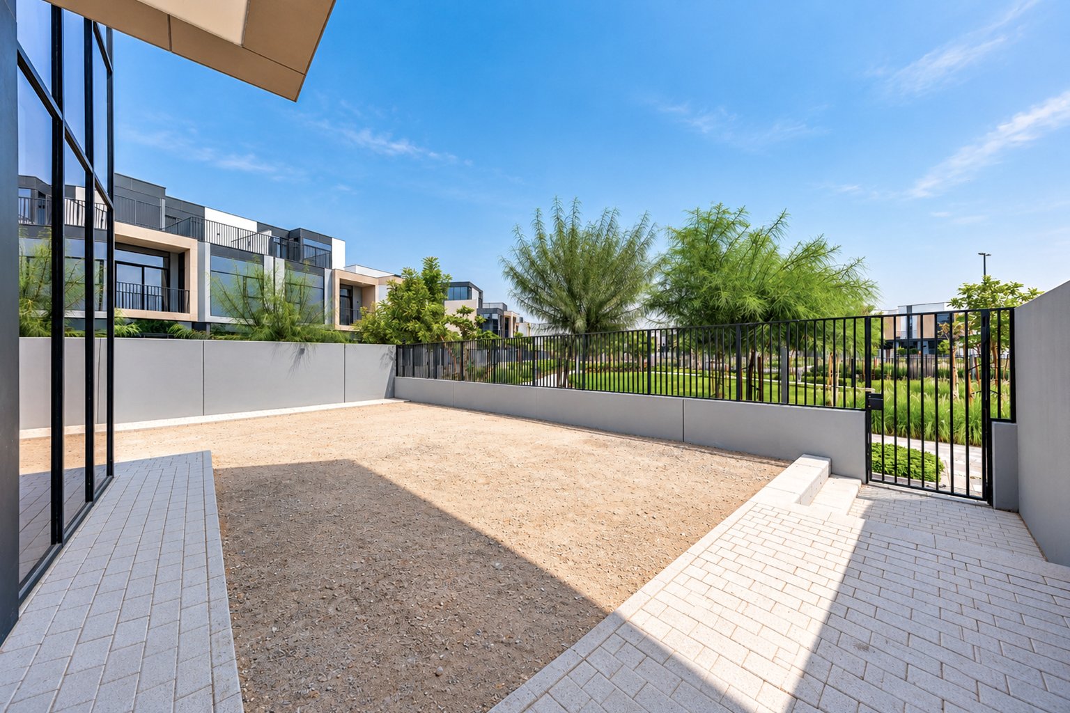 Multiple Options | Larger Plot | Corner Unit