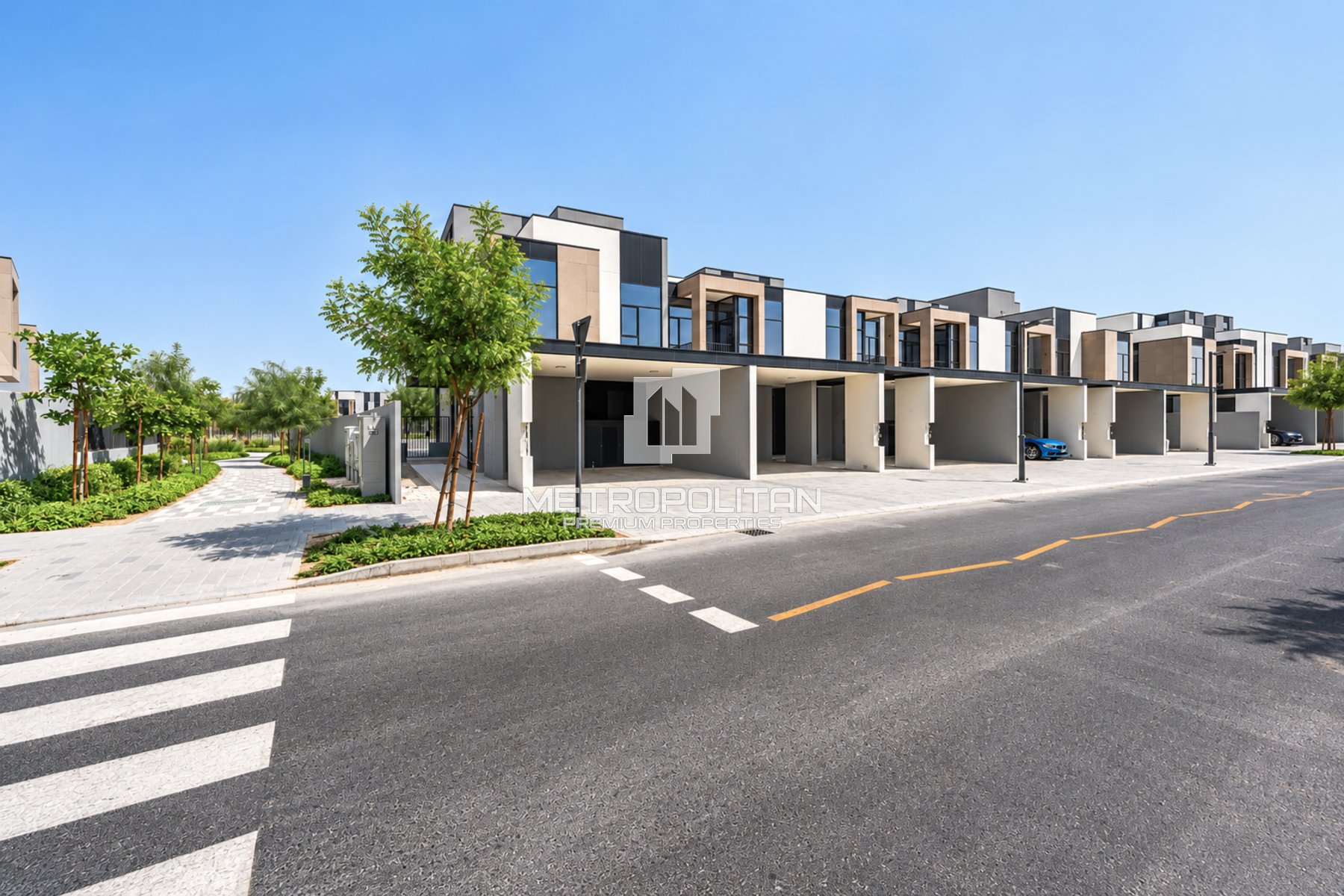 Multiple Options | Larger Plot | Corner Unit
