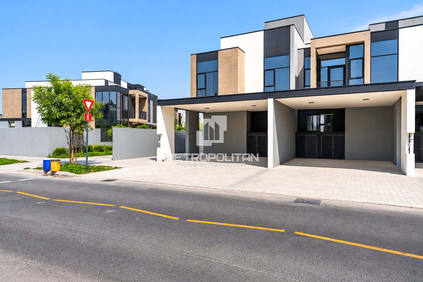 Multiple Options | Larger Plot | Corner Unit
