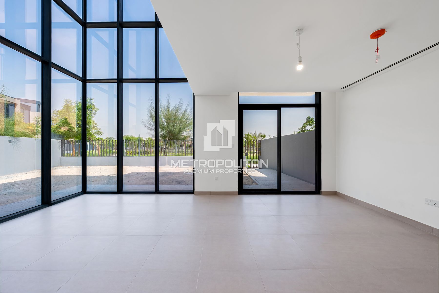 Multiple Options | Larger Plot | Corner Unit