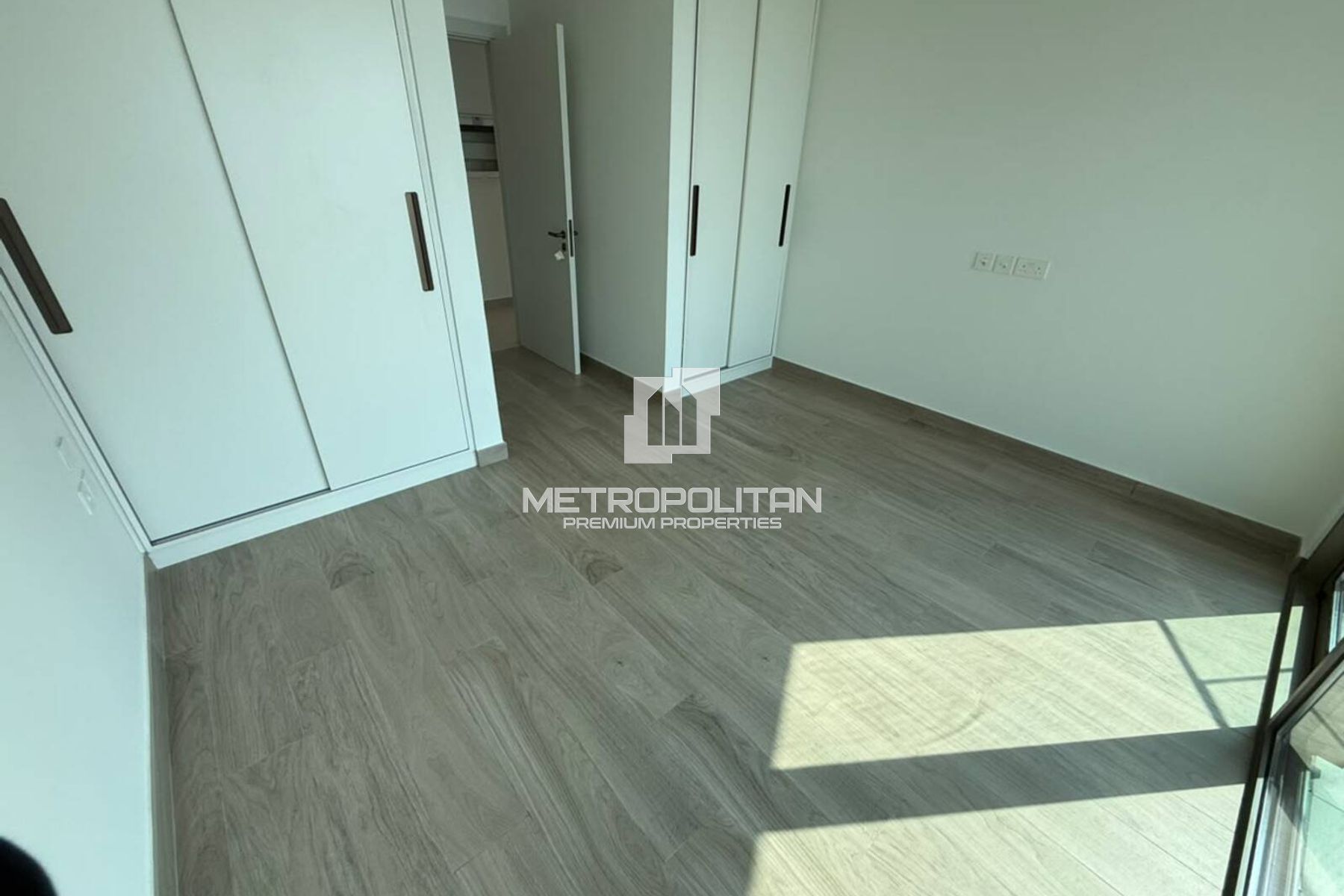 Stunning 1BR | High Floor | Sea View | Best Deal