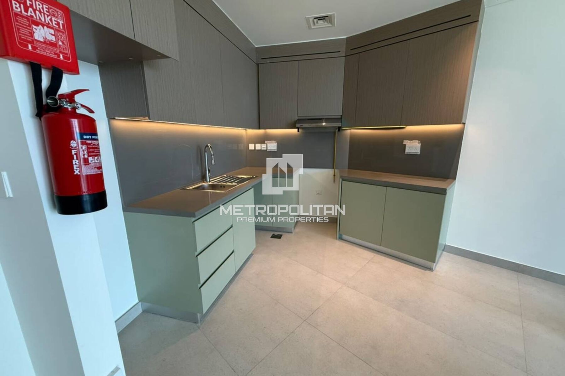 Stunning 1BR | High Floor | Sea View | Best Deal
