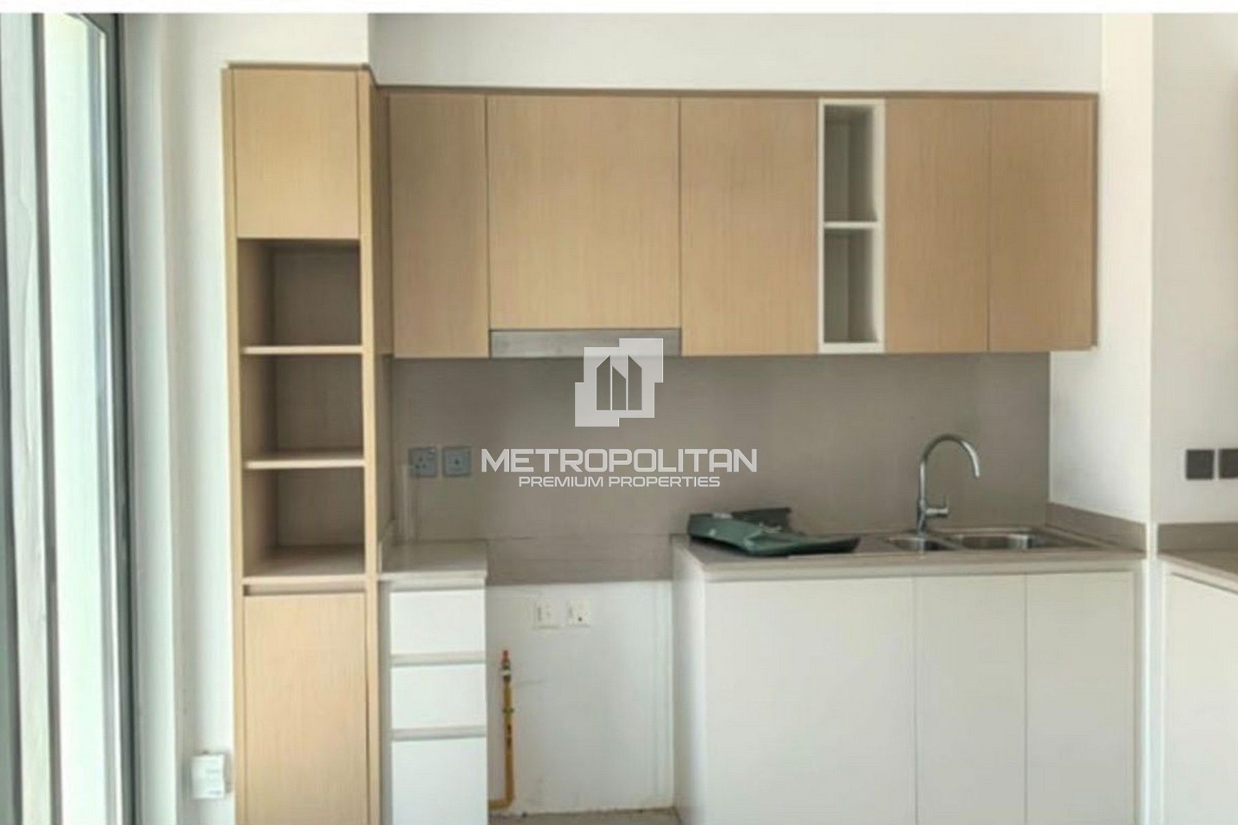 Modern Layout | Unfurnished | Close to Amenities