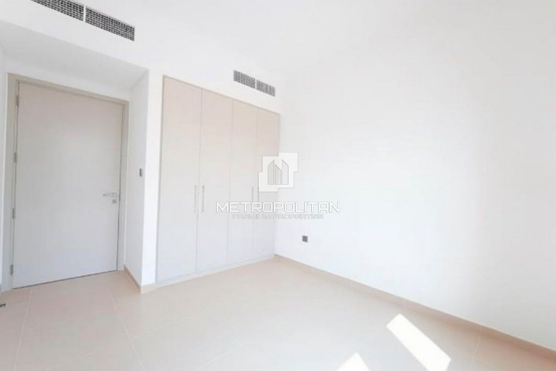 Modern Layout | Unfurnished | Close to Amenities