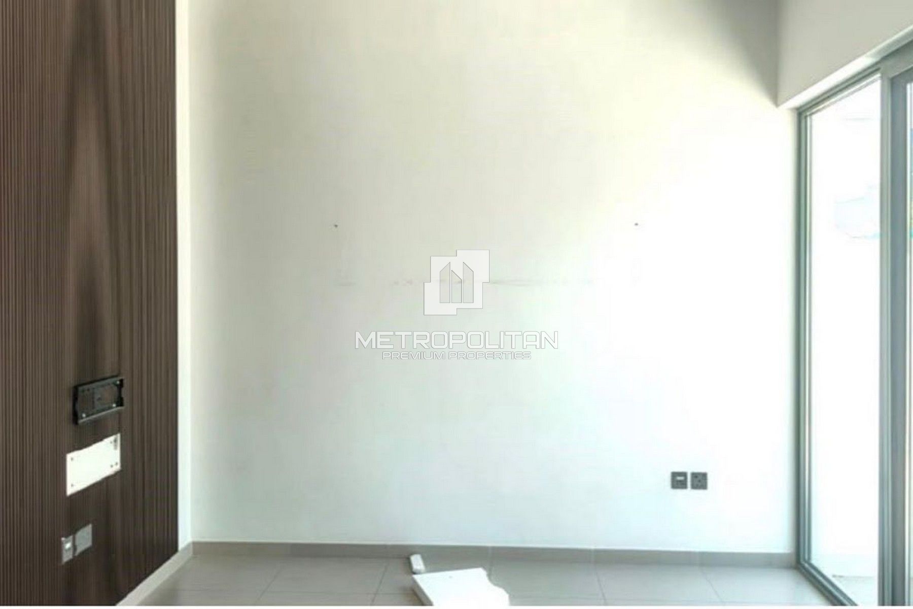 Modern Layout | Unfurnished | Close to Amenities