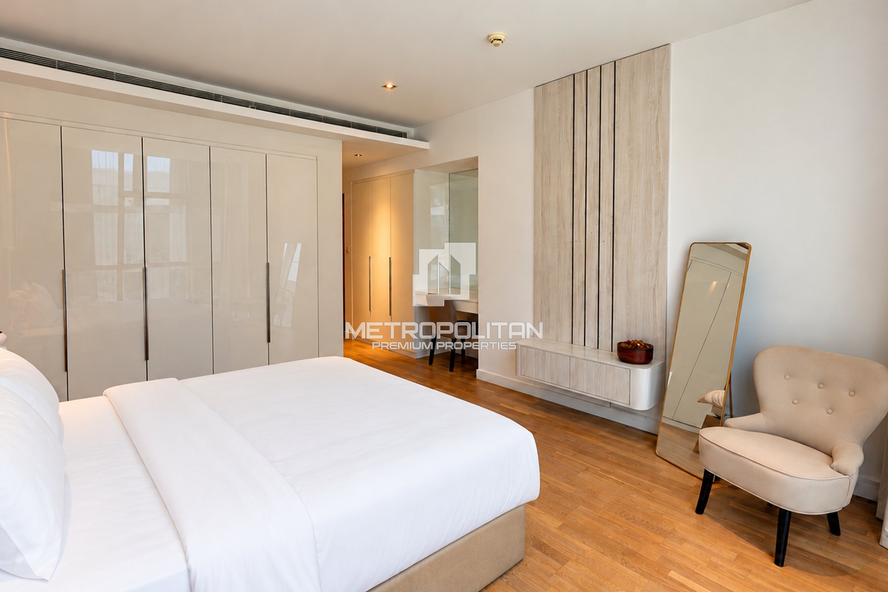 Spacious | Upgraded Furniture | 1 Month Free