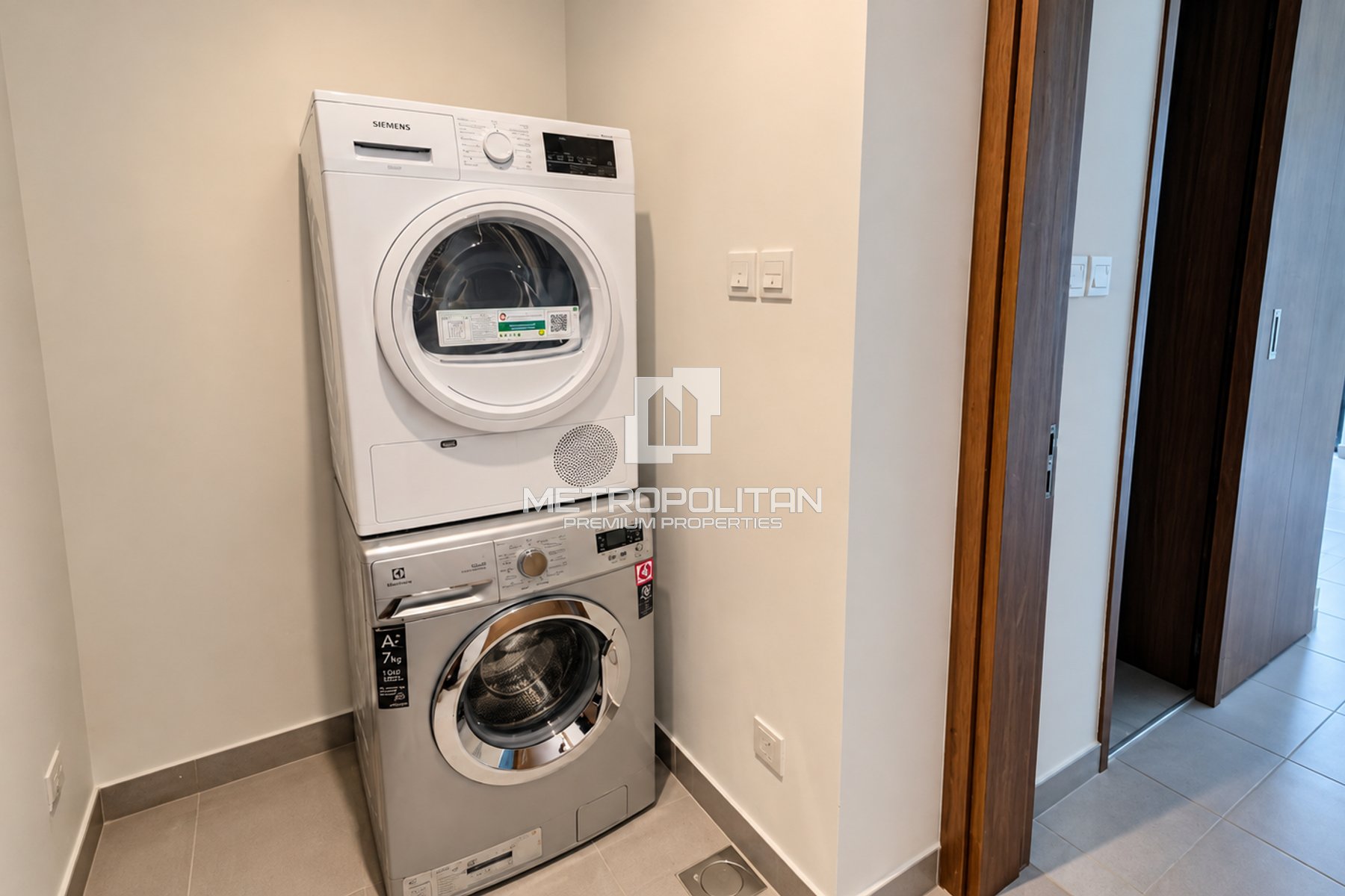 Spacious | Upgraded Furniture | 1 Month Free
