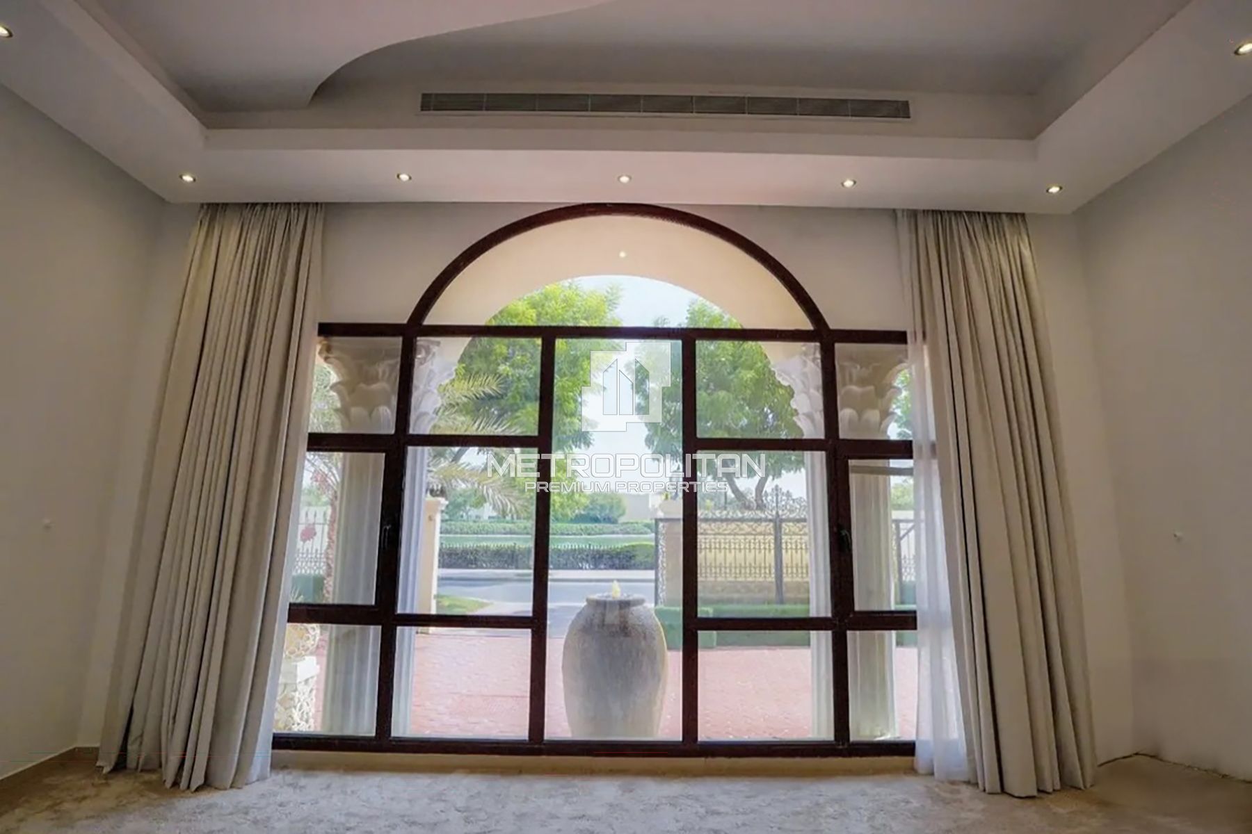 Luxury Villa | Prime Emirates Hills | Golf Views