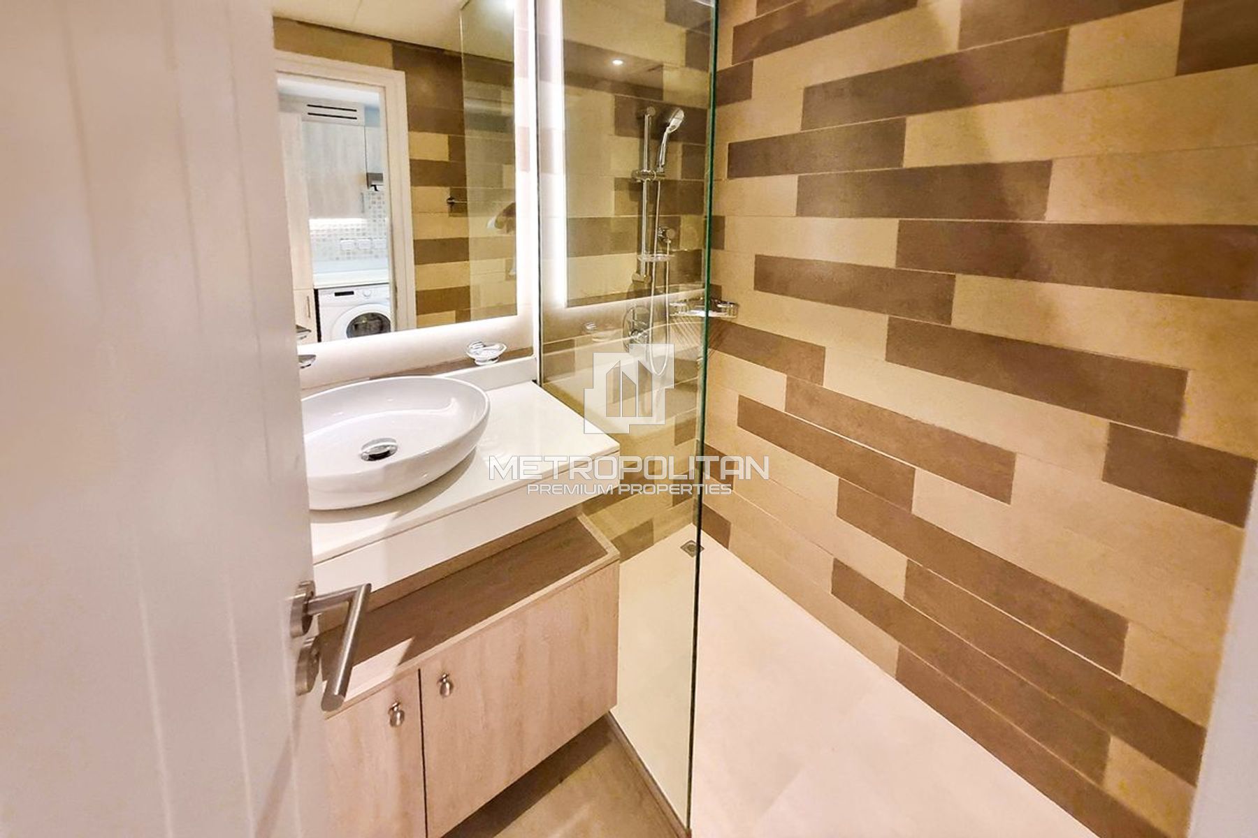 Stylish Studio | Premium Amenities | Vacant