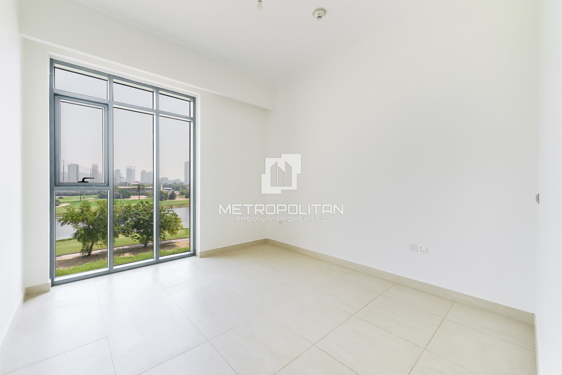 Golf Course View | Unfurnished | Vacant now