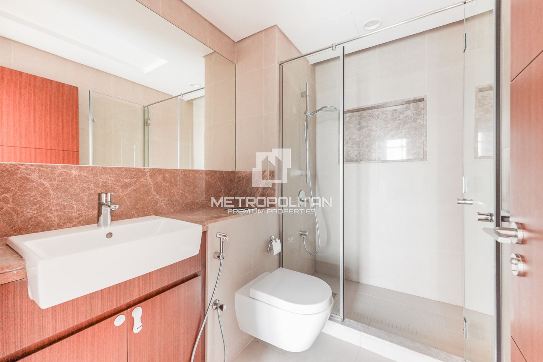 Golf Course View | Unfurnished | Vacant now
