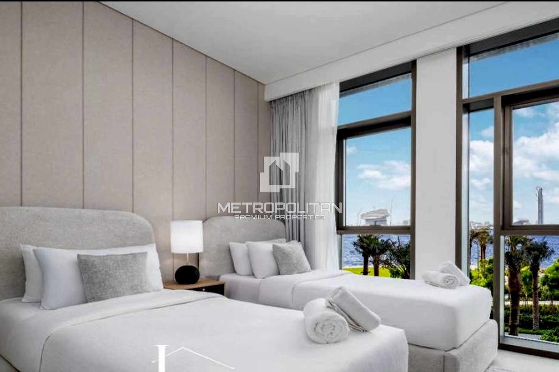 Fully Furnished | Creek Crescent | Water Views