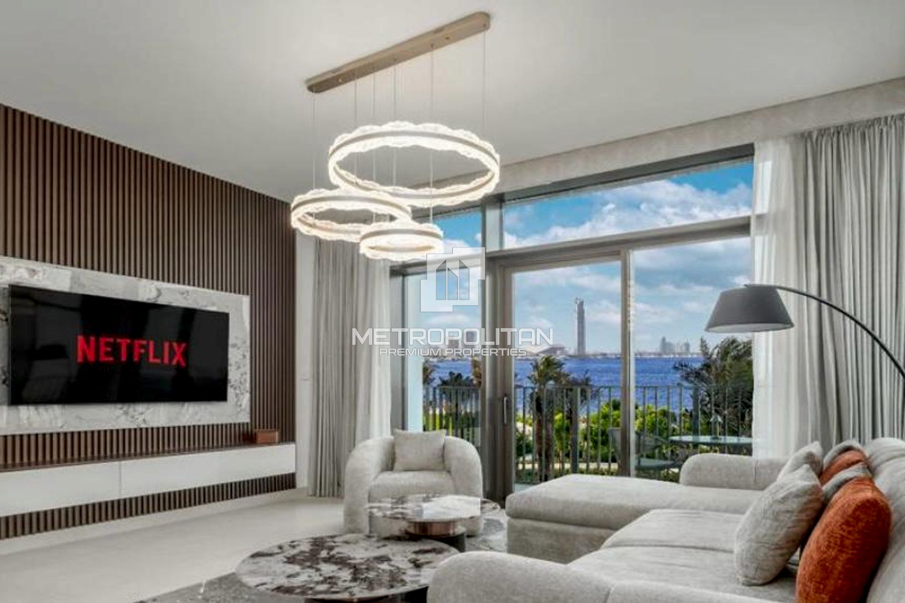 Fully Furnished | Creek Crescent | Water Views