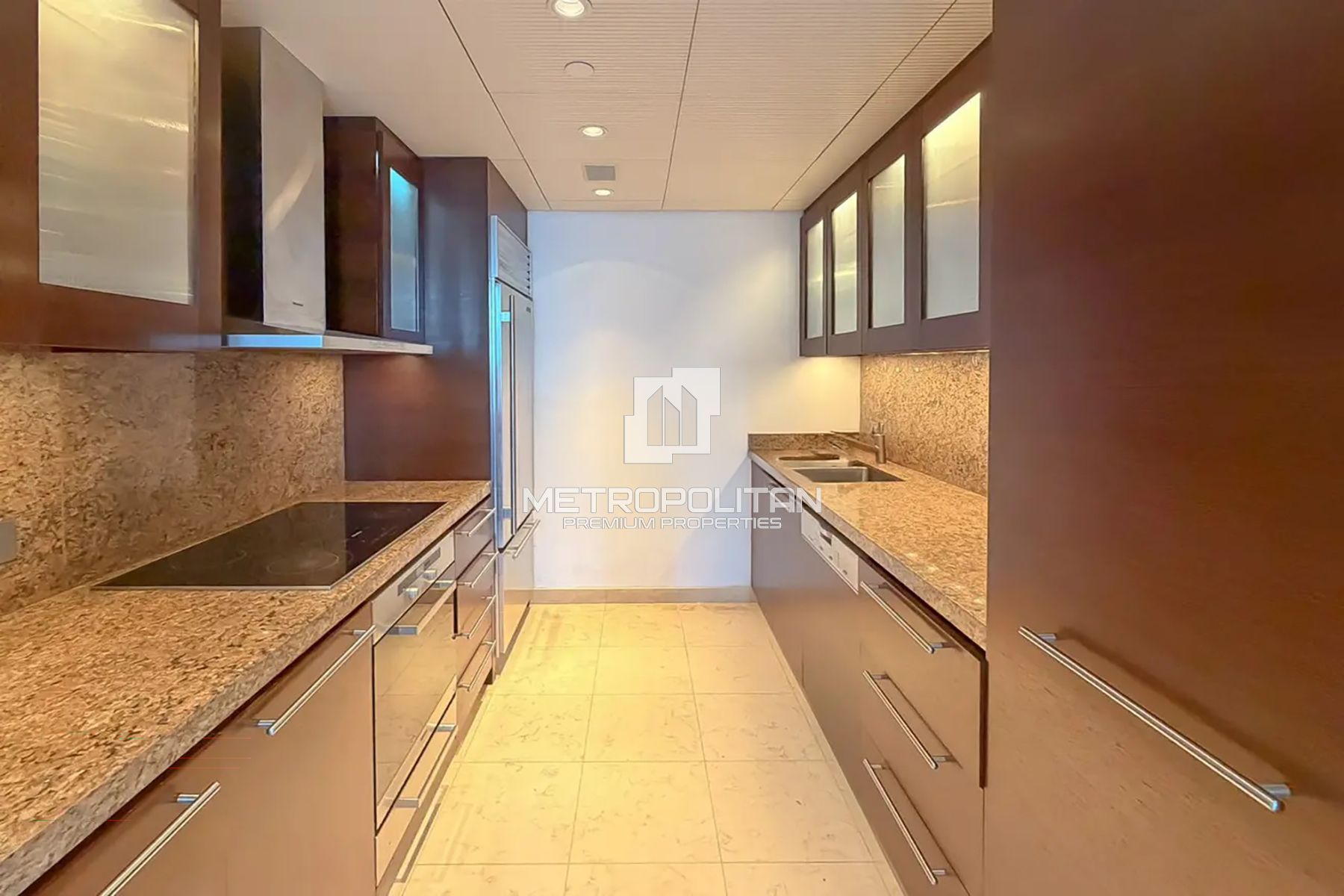 Lake & Opera View | Spacious | Fully Furnished