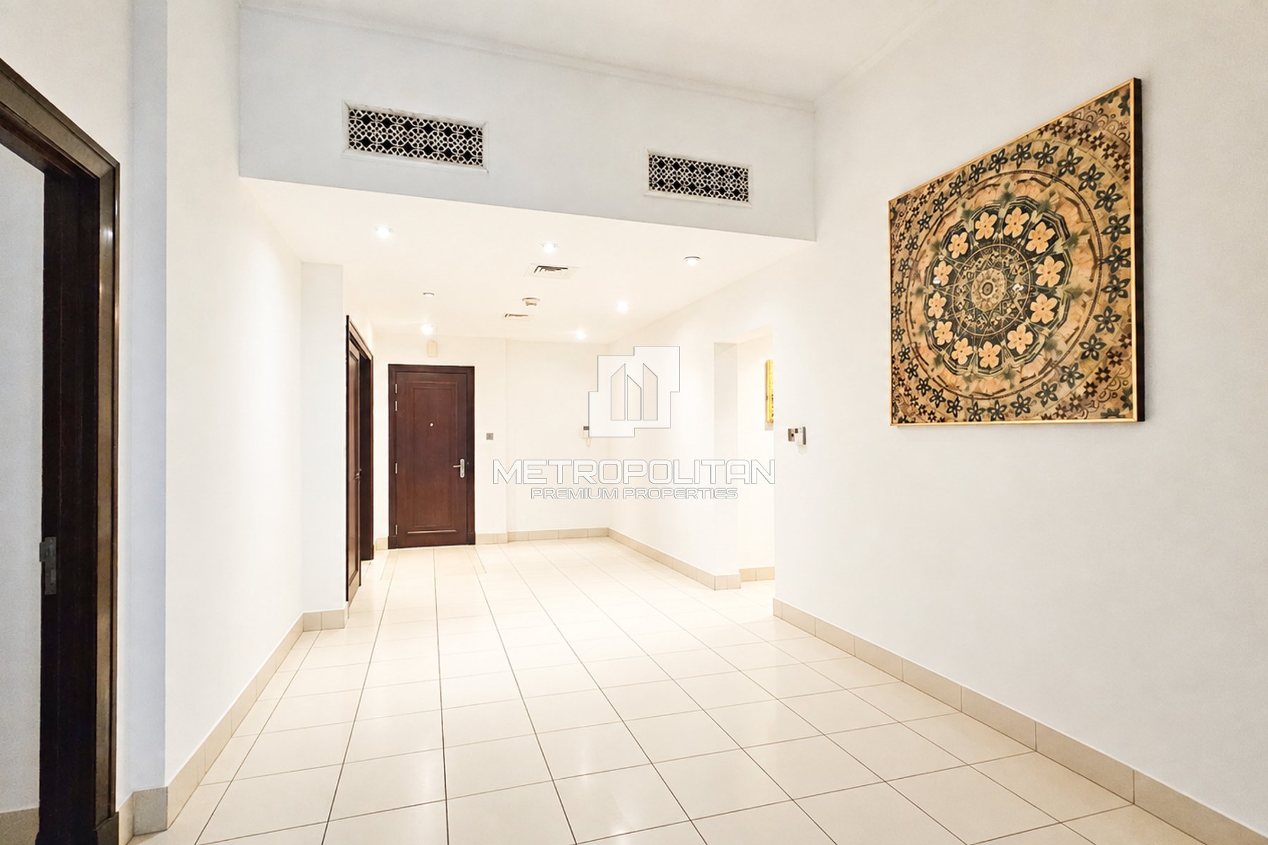 Private Garden | Community View | Well Maintained
