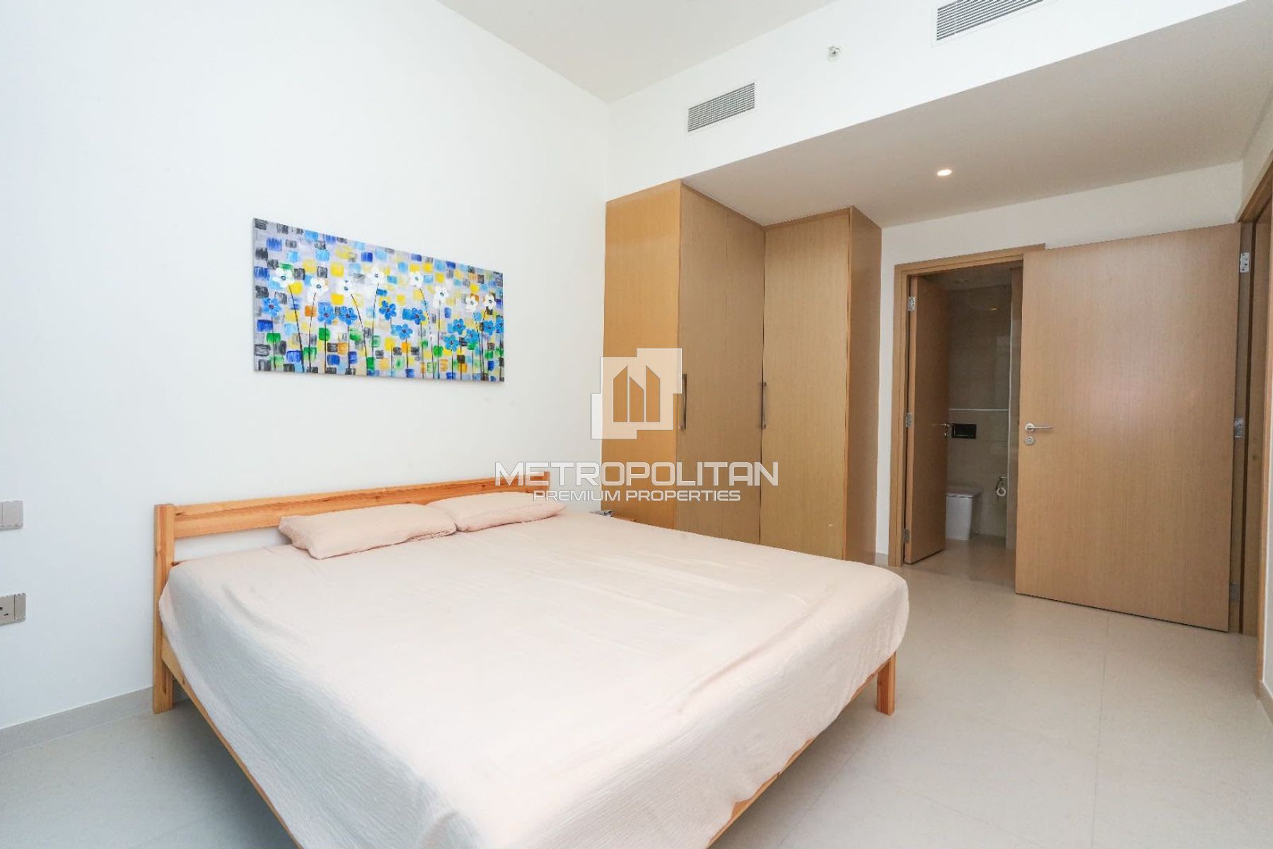 BURJ VIEW | HIGH FLOOR | MULTIPLE CHEQUES