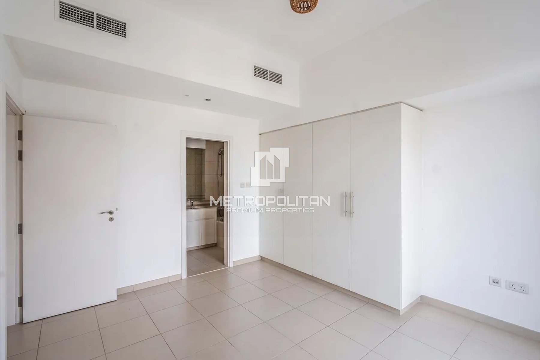 High Floor Unit | Vacating Soon | Private Balcony