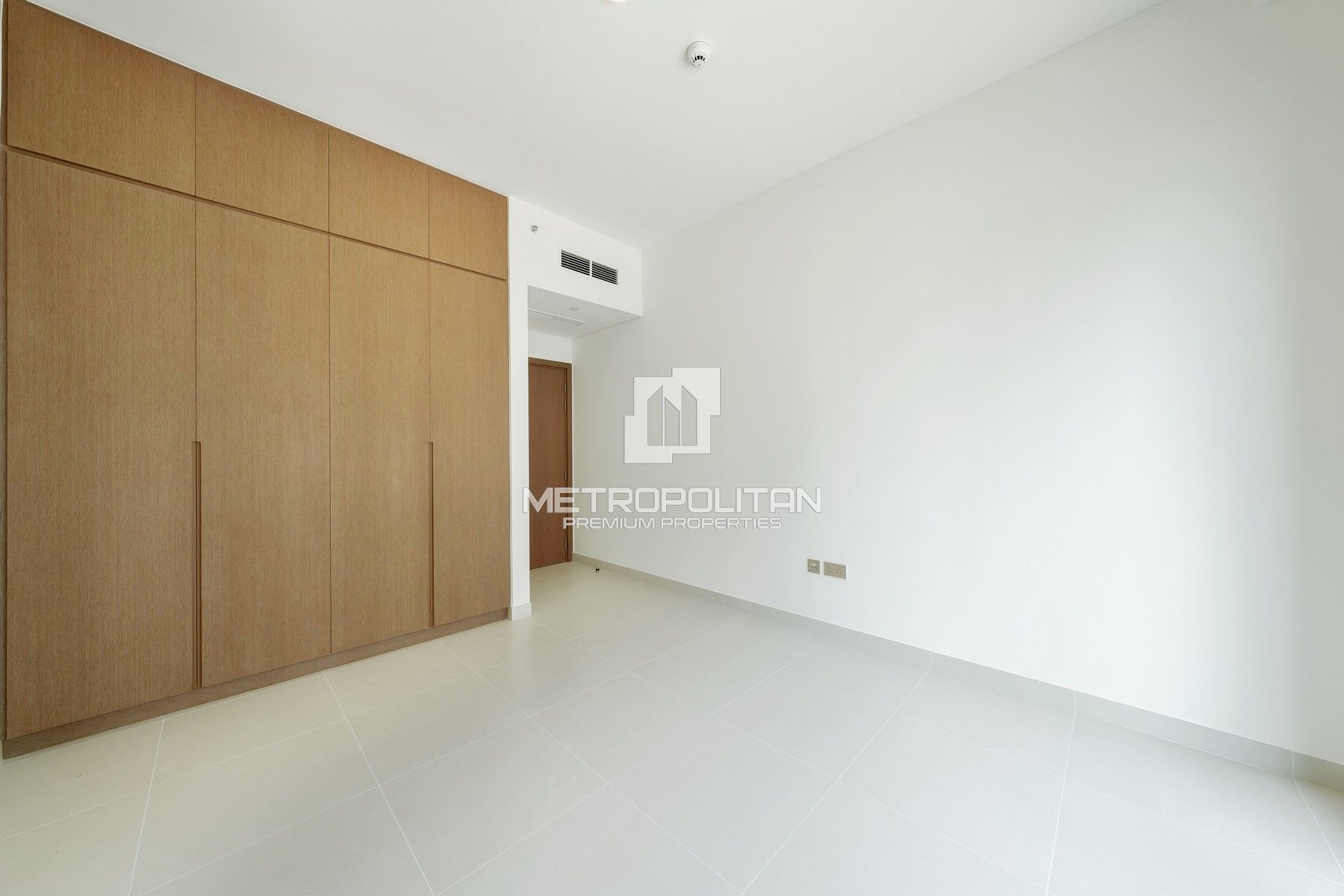 Brand New | Ready to Move in | Low Floor