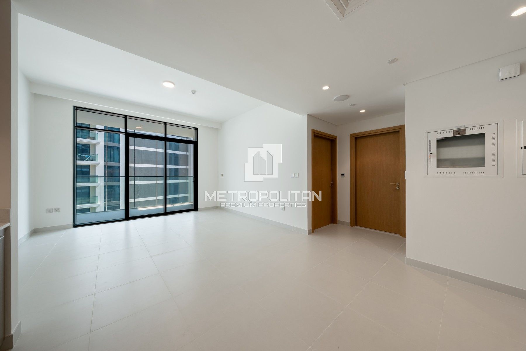 Brand New | Ready to Move in | Low Floor