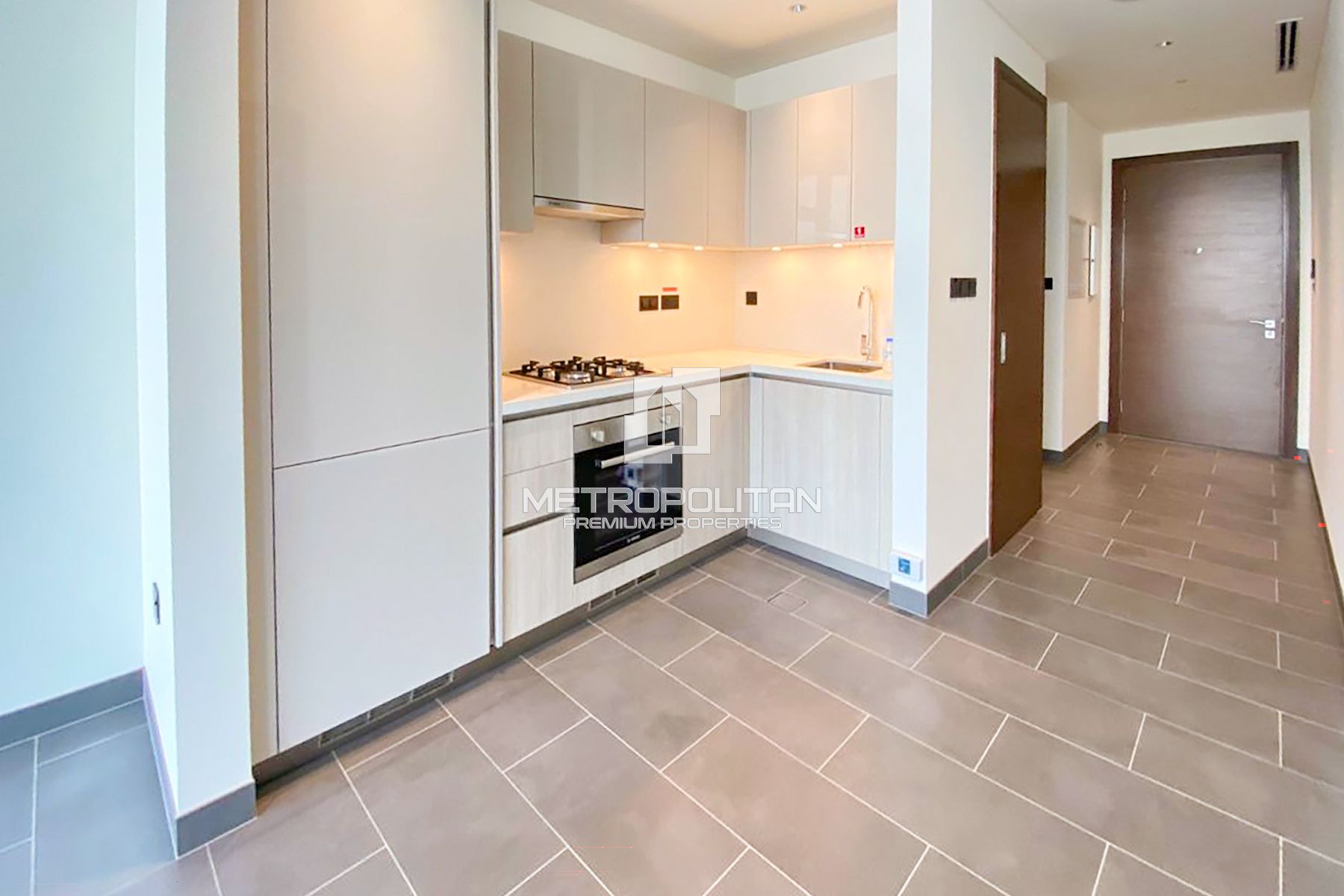 Modern 1BR | Generous Layout | High Floor