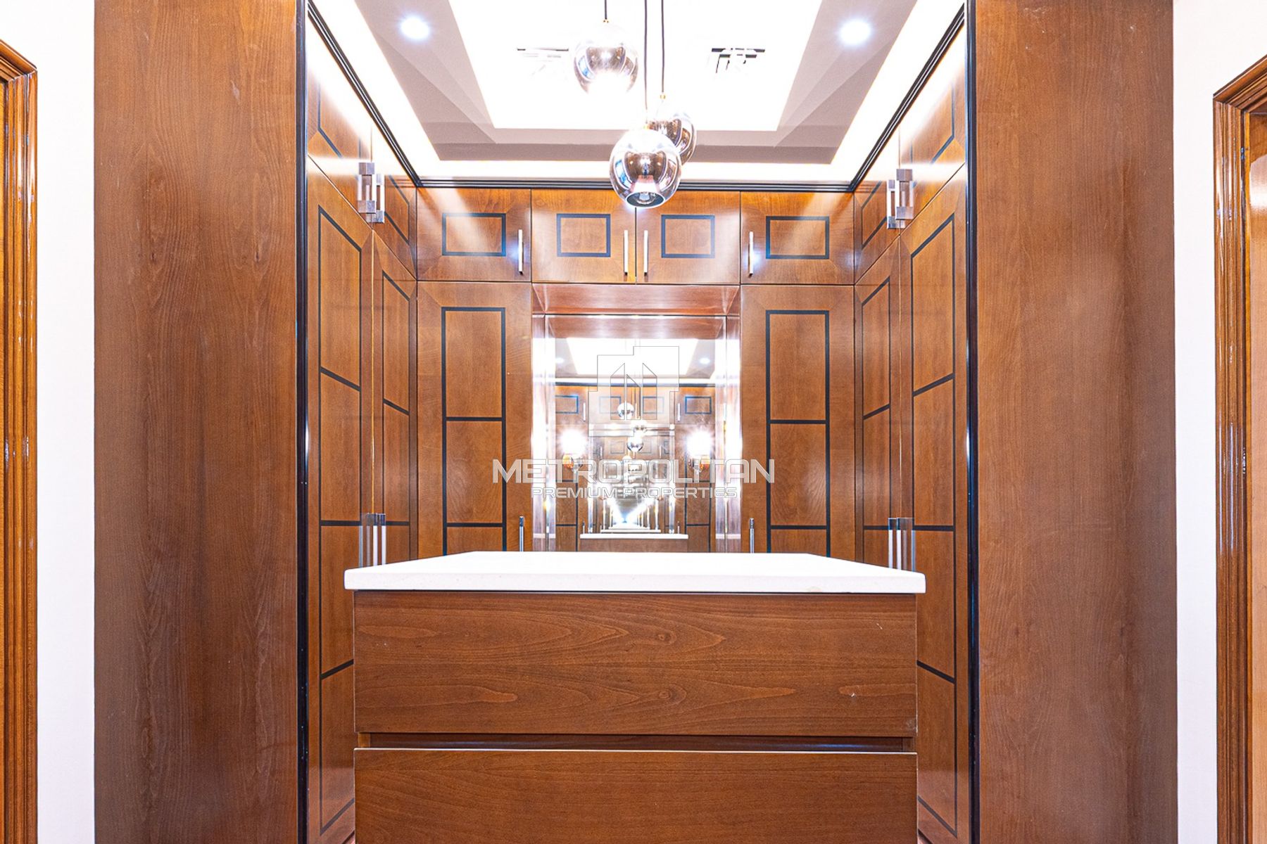 Palatial Classic Villa | For Lease | Lake View
