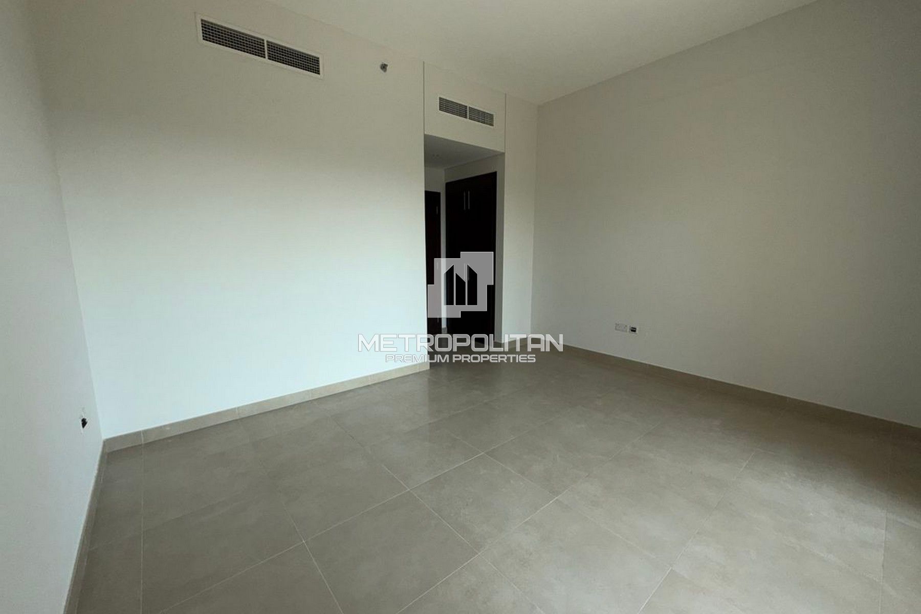 Huge Layout | Community View | Flexible Cheque