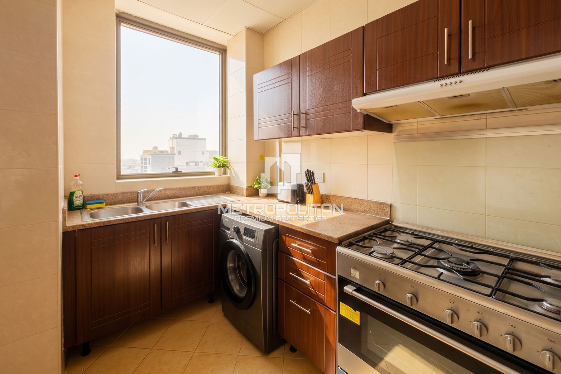Снять квартиру в Al Murad Tower, Al Barsha - MPR-11472