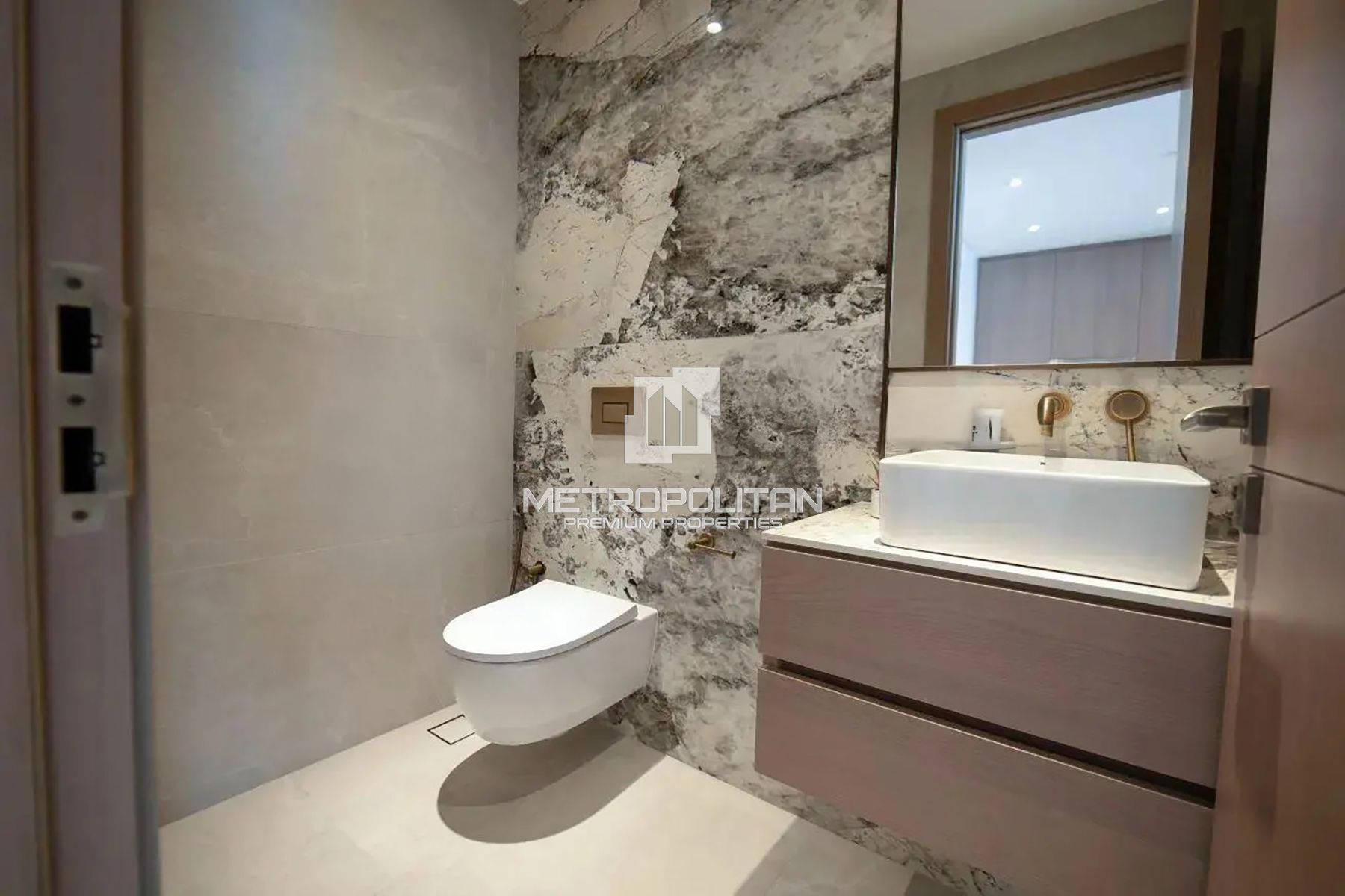 Brand New Unit | Huge Layout | Available Now