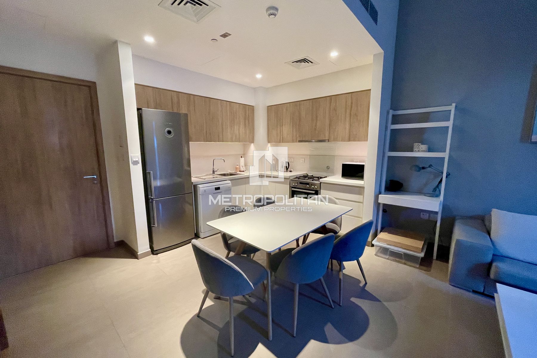 Ground Floor| Ready Move In | Huge Terrace