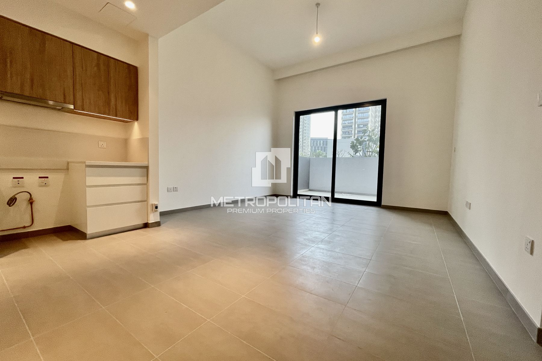 Ground Floor| Ready Move In | Huge Terrace