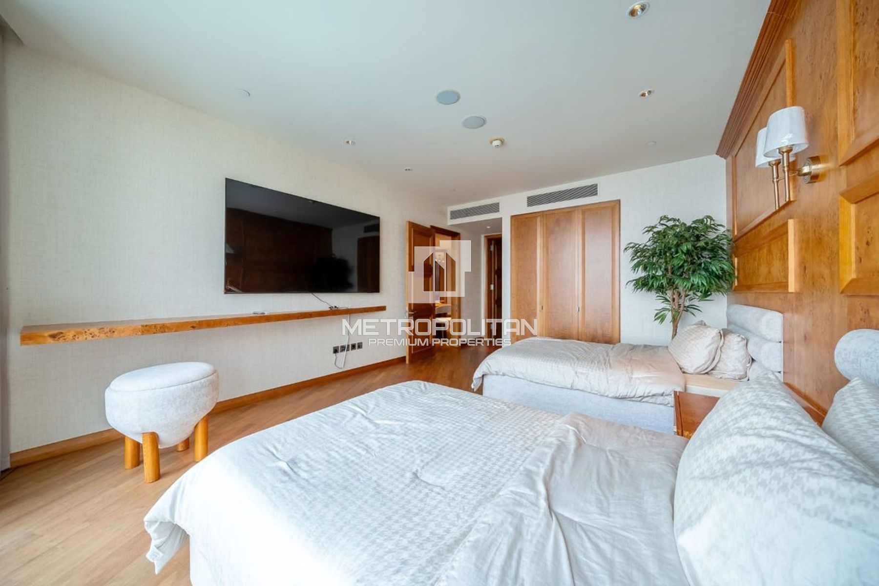 Fully Furnished | Fountain Views | Type E