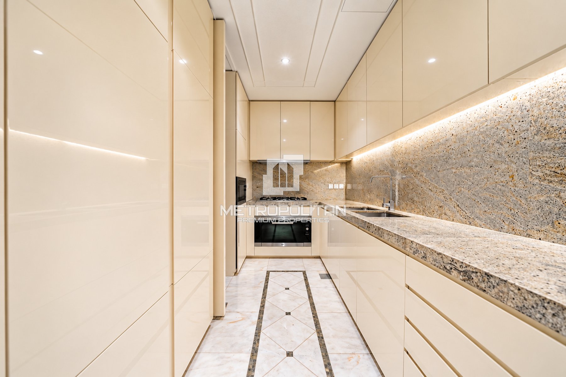 Stunning Marina View | Luxury Interiors | Prime