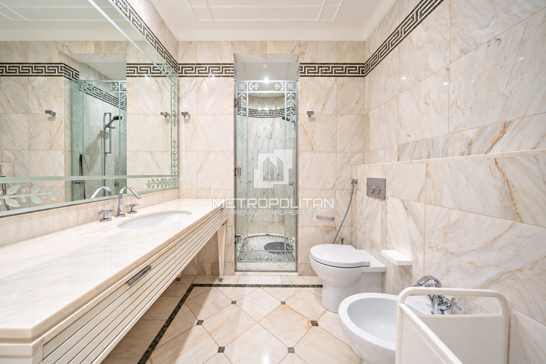 Luxury Living| Private Pool and Terrace| Low Floor