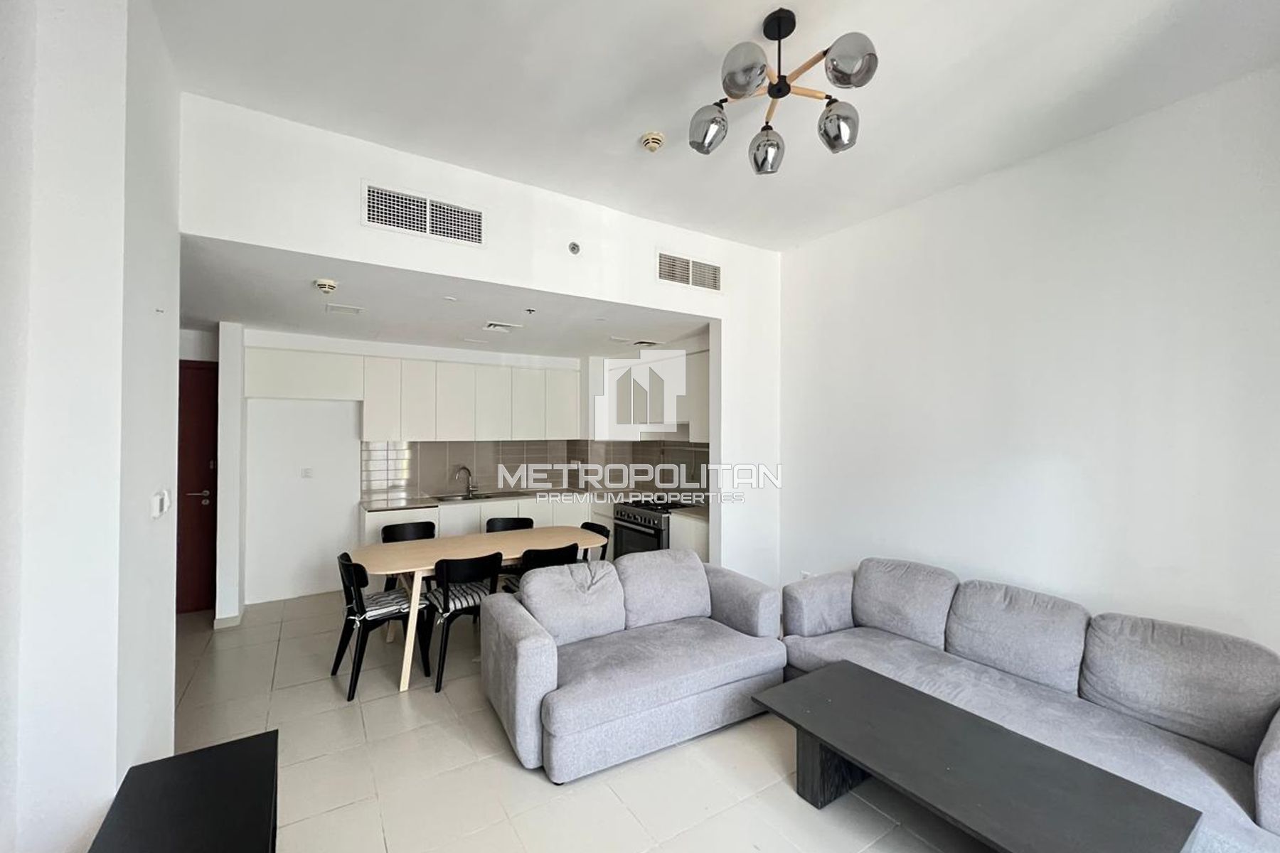 Снять квартиру в Zahra Apartments 2B, Town Square - MPR-11485