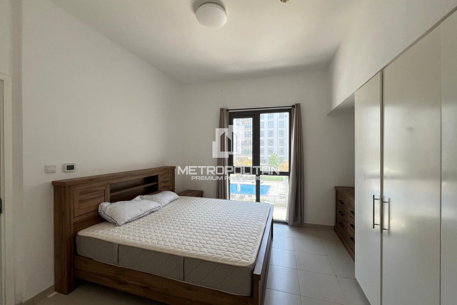 Ready to move. | Pool view | Fully Furnished