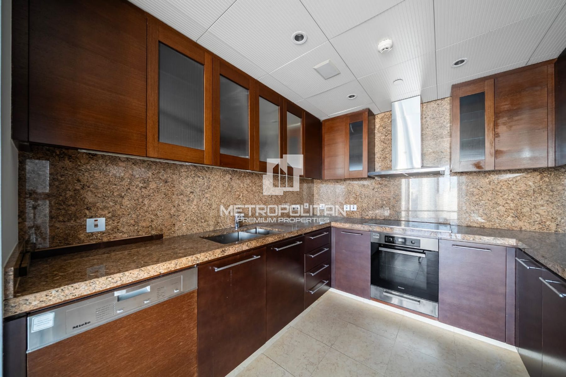 2BR Apartment for Rent in Burj Khalifa, Downtown Dubai - MPR-11491