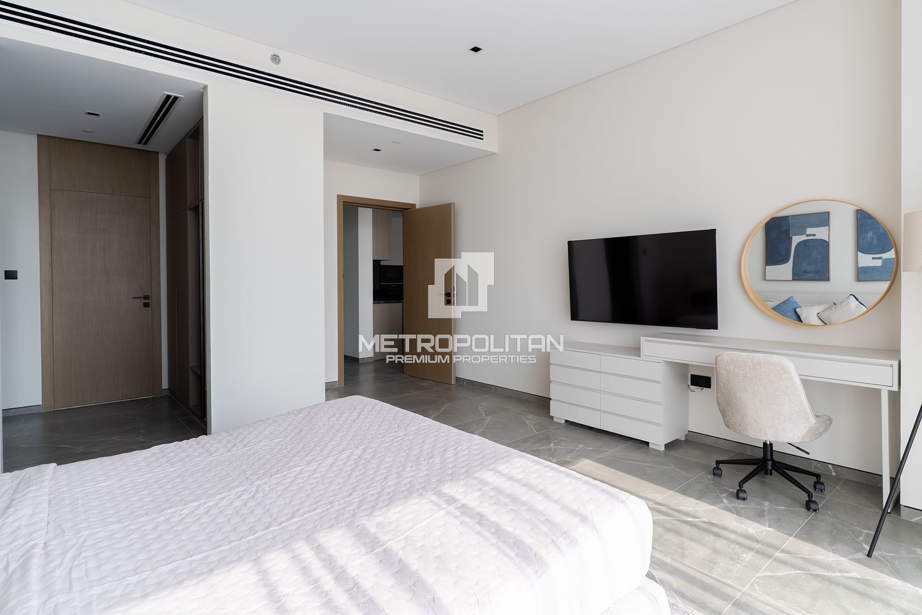 Beachfront | Fully Furnished | Unique Opportunity