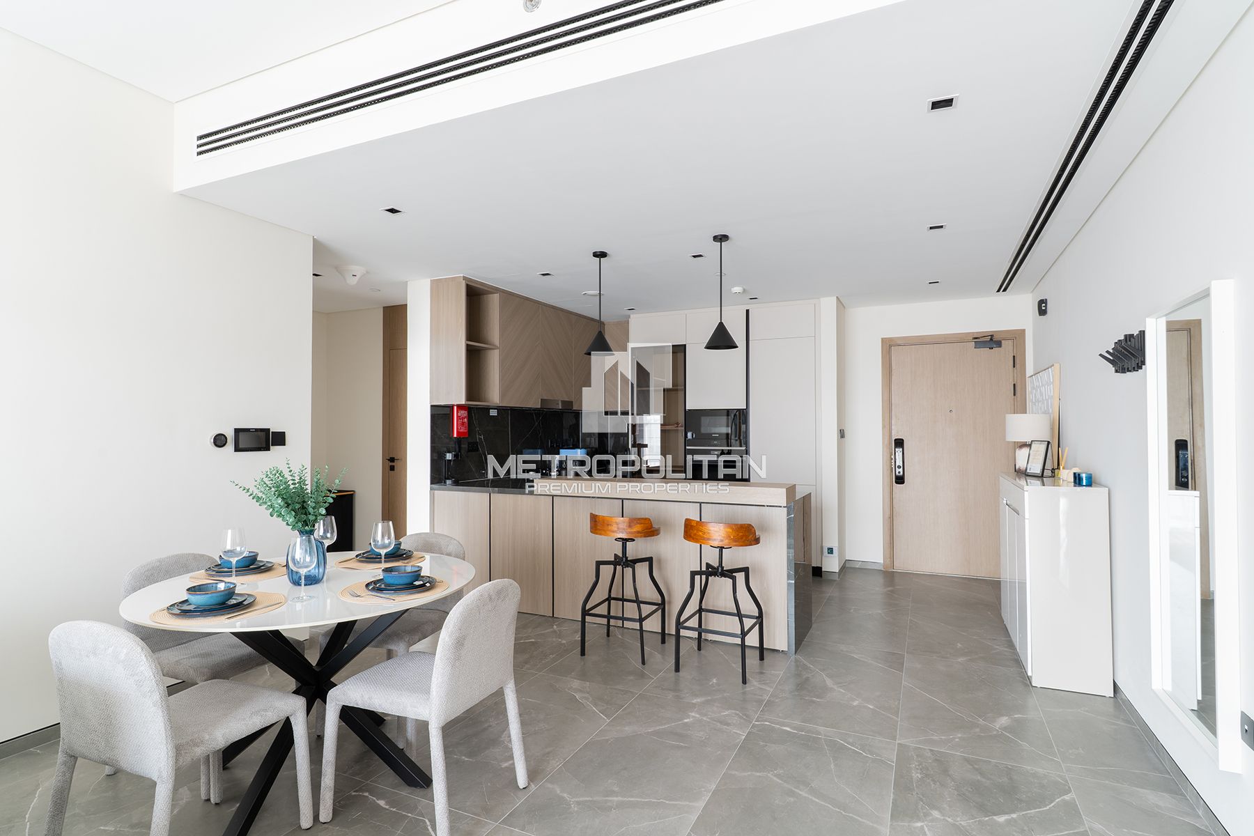 Beachfront | Fully Furnished | Unique Opportunity