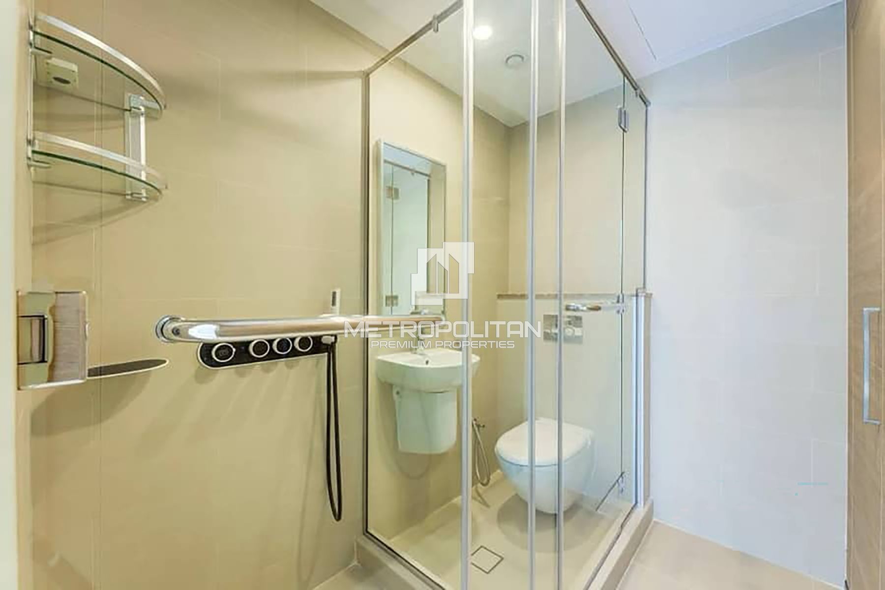 Extended 5BR | Corner Villa | Private Pool