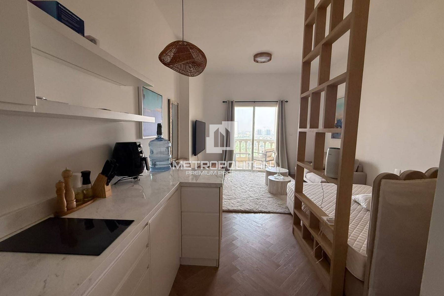 Luxury Studio | High Floor | Golf and Lagoon View
