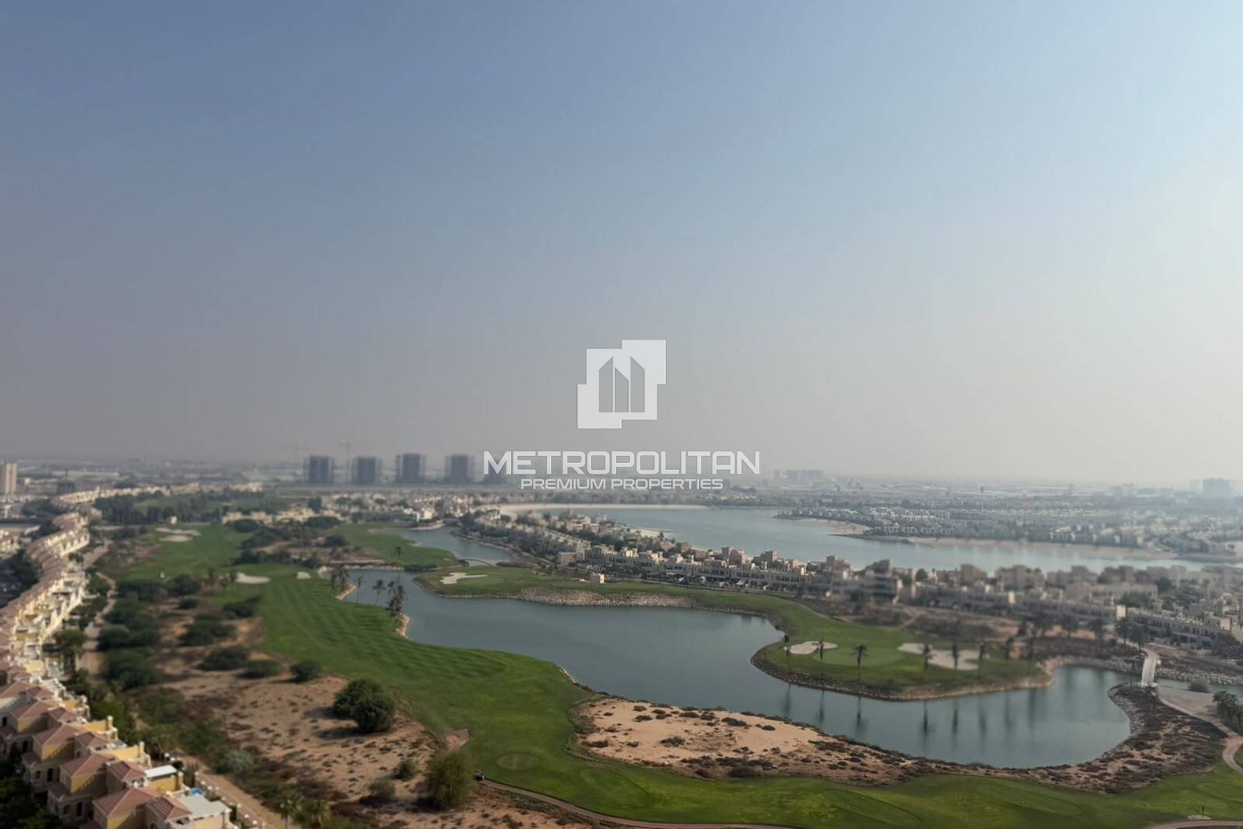 Luxury Studio | High Floor | Golf and Lagoon View