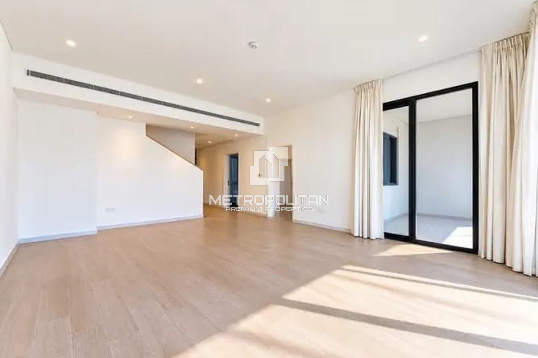 Single Row | Landscaped Garden | Top Location