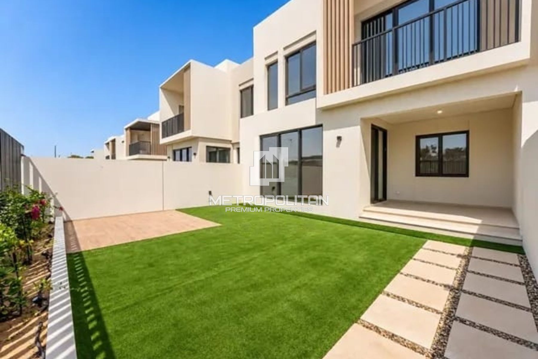 Single Row | Landscaped Garden | Top Location