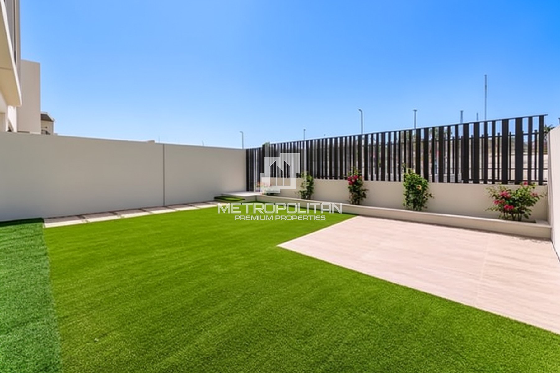 Single Row | Landscaped Garden | Top Location