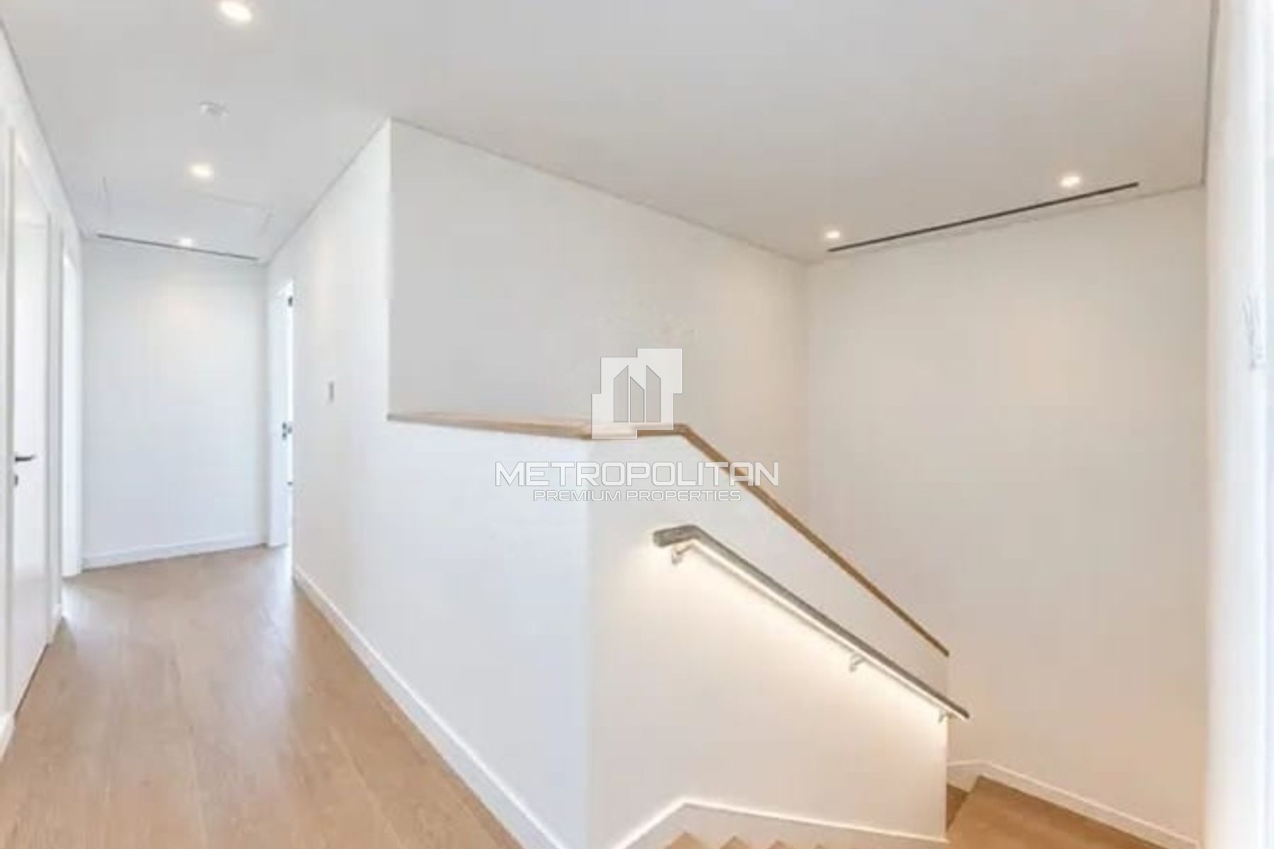 Single Row | Landscaped Garden | Top Location