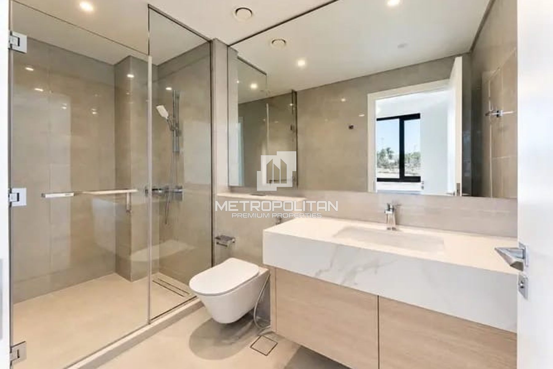 Single Row | Landscaped Garden | Top Location