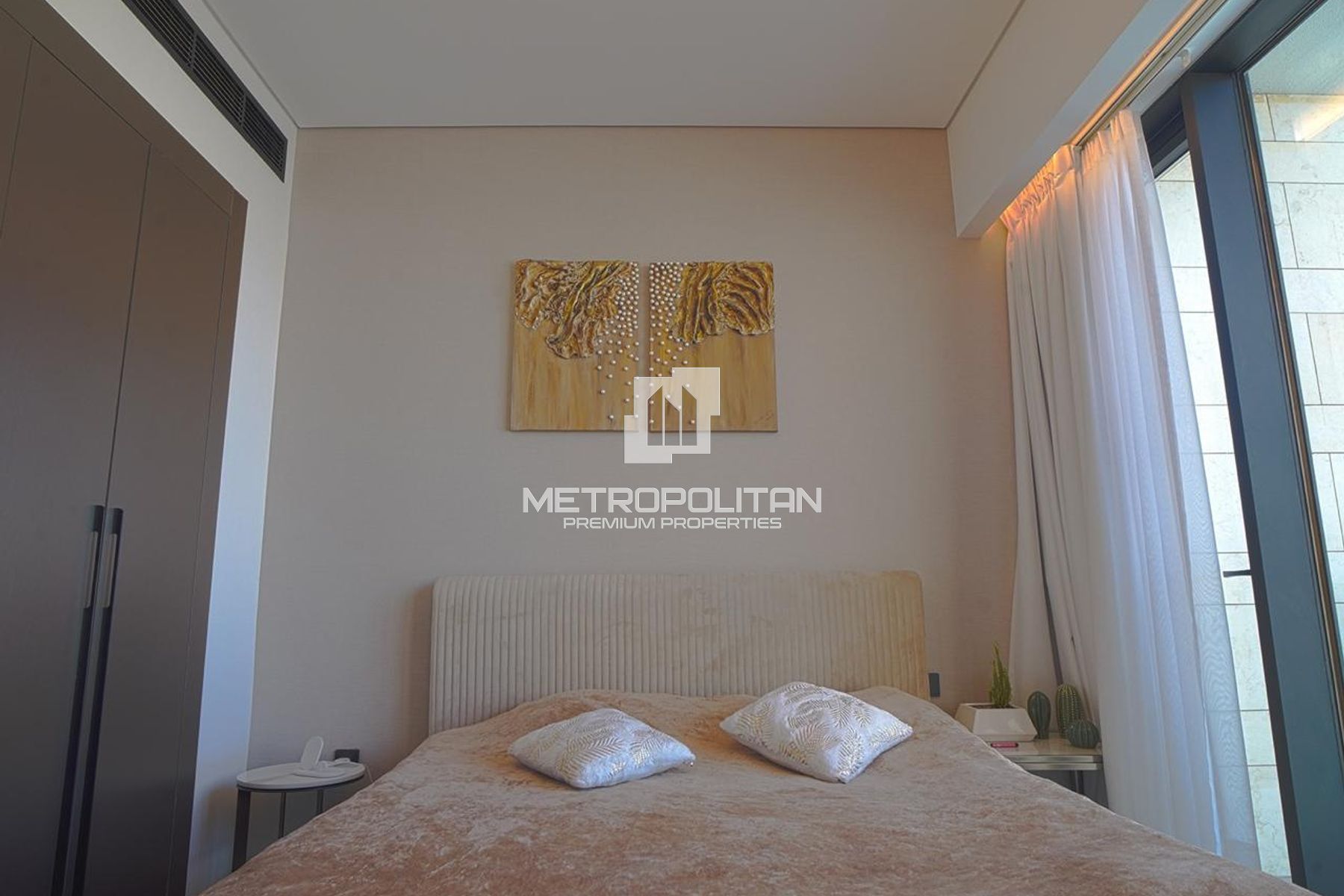 Furnished Apartment | Balcony | Ready To Move